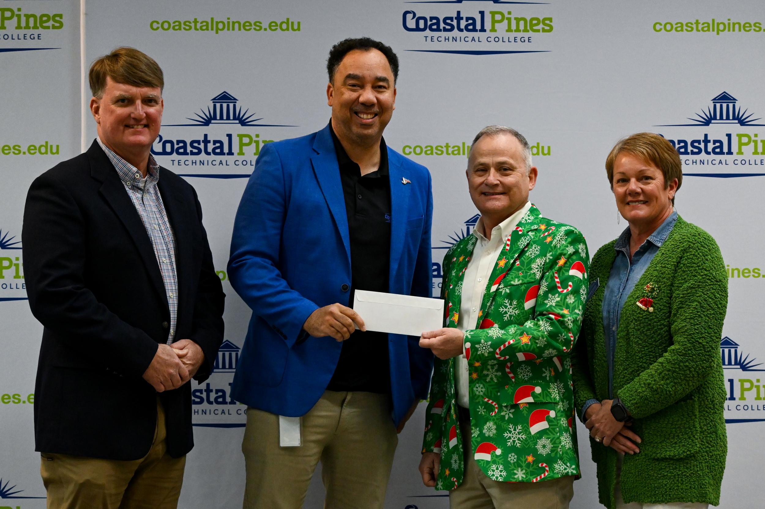 Click to Read Georgia Power Foundation Donates $10,000 to the Coastal Pines Technical College Foundation to Support Student Scholarships Photo for Georgia Power Foundation Donates $10,000 to the Coastal Pines Technical College Foundation to Support Student Scholarships